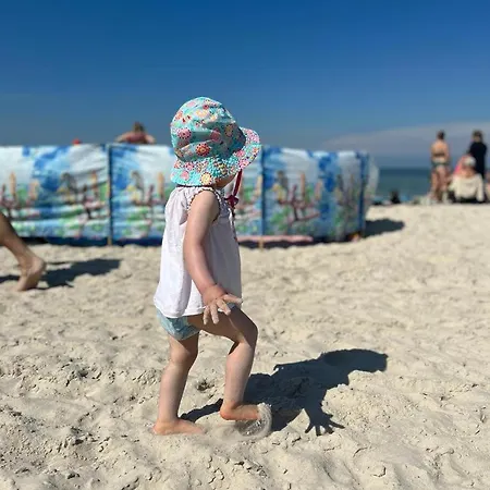 Bursztynowe Wczasy Lejlighed Sasino